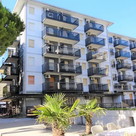 아파트 Sea View Flat Near Piazzale Zenith
